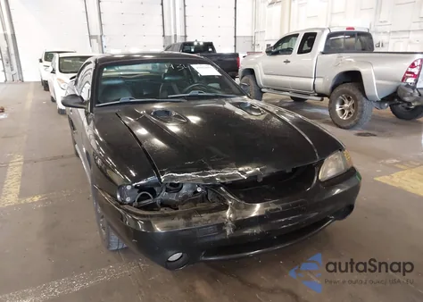 1998 Ford Mustang Svt Cobra z USA, uszkodzony, nr VIN 1FAFP47V1WF137684